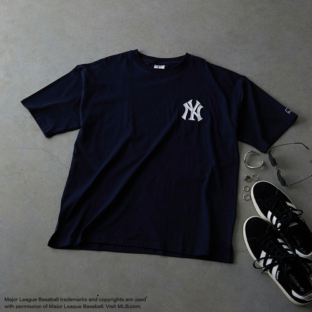 MLB LOGO TEE