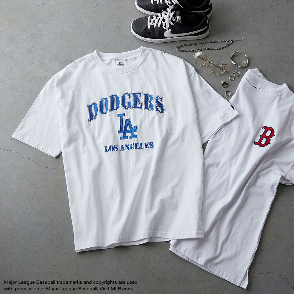 MLB LOGO TEE