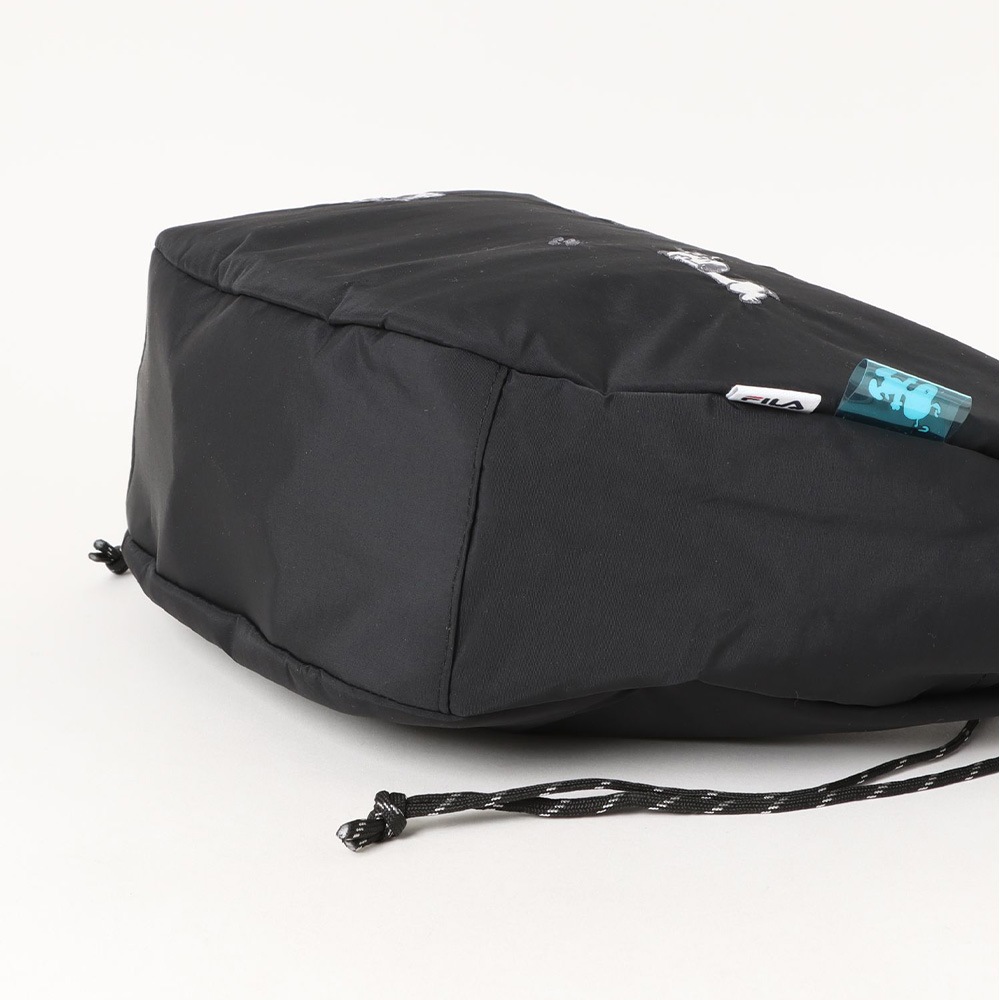 FILA×PEANUTS ハーフムーン クシュクシュハンドル ショルダーバック
