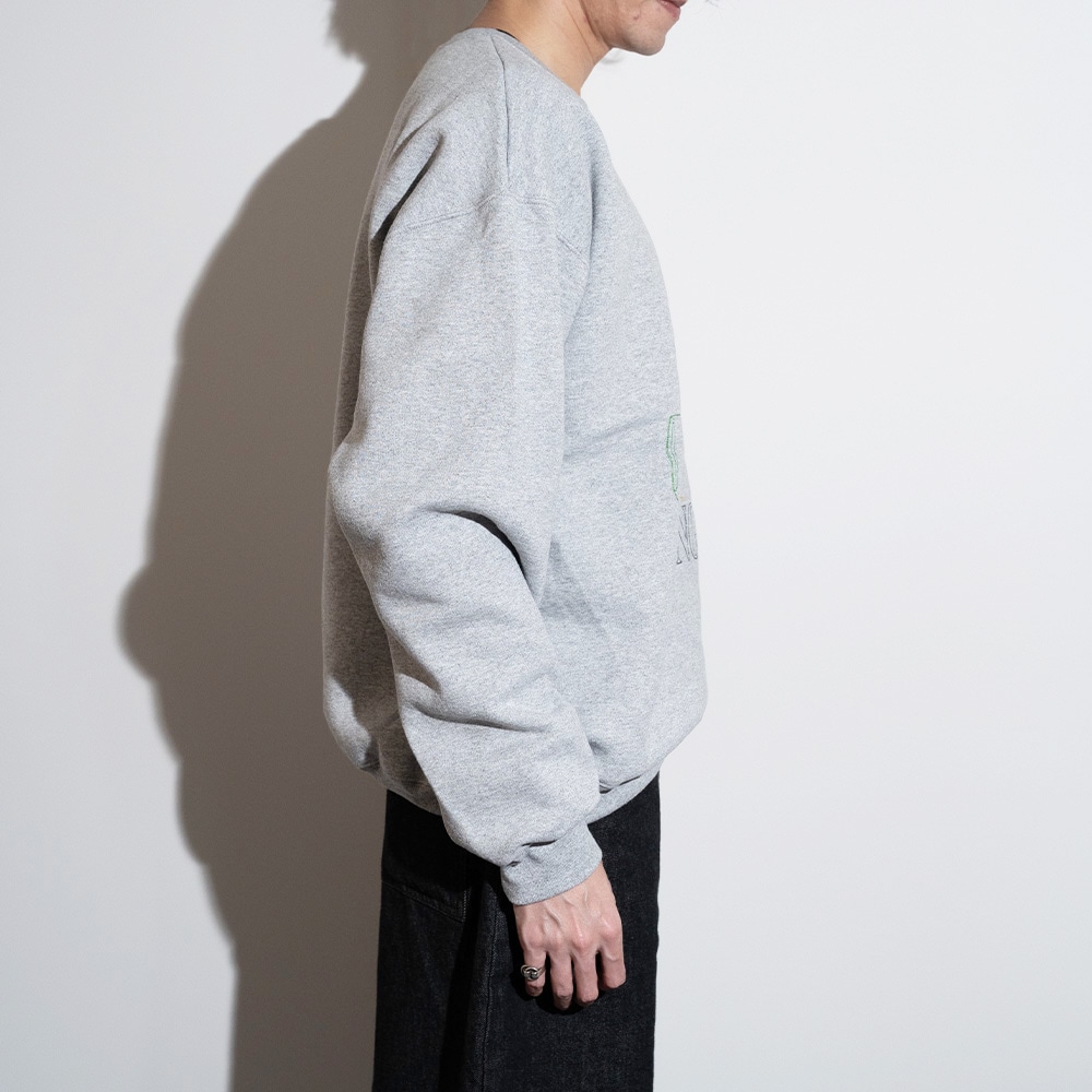 FTL×EVA 刺繍クルーネックスウェット NVY