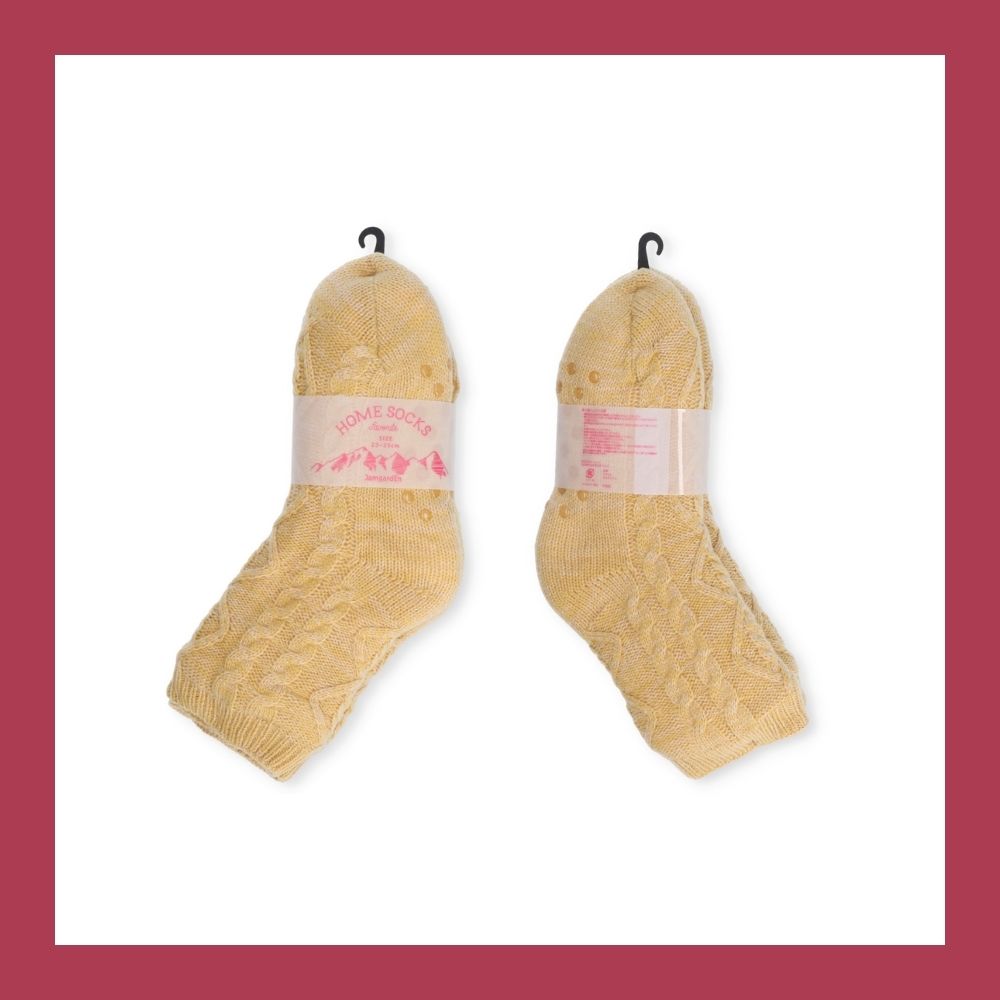 【毎年人気!】裏ボアホームソックス ケーブル柄 クルー丈