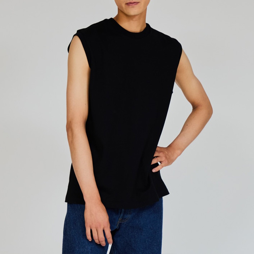 HM3-B202 1P KURO SLEEVELESS