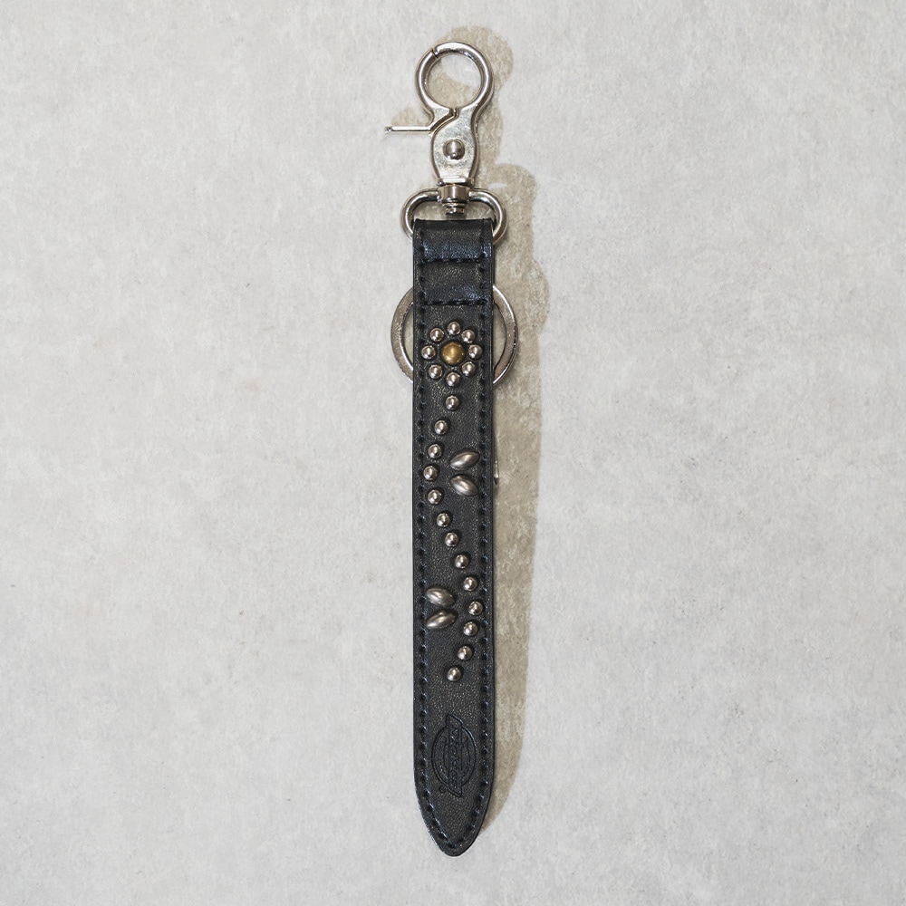 DK スタッズキーホルダー(TYPE2)