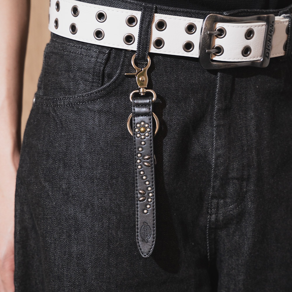 DK スタッズキーホルダー(TYPE2)