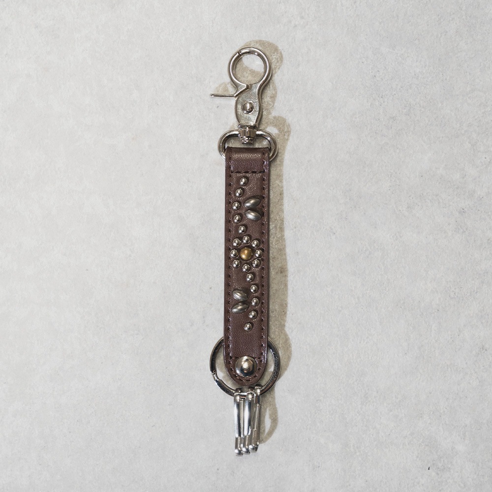 DK スタッズキーホルダー(TYPE3)