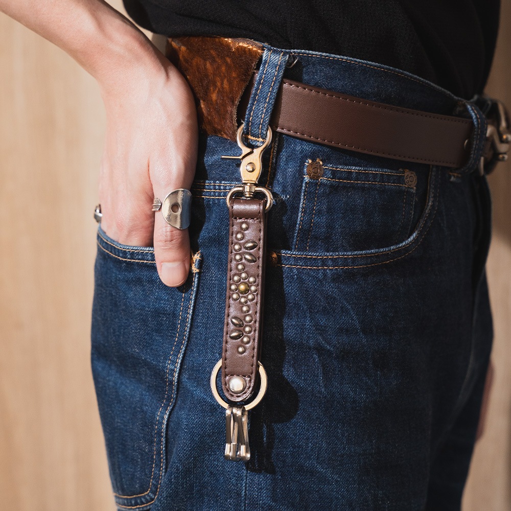 DK スタッズキーホルダー(TYPE3)