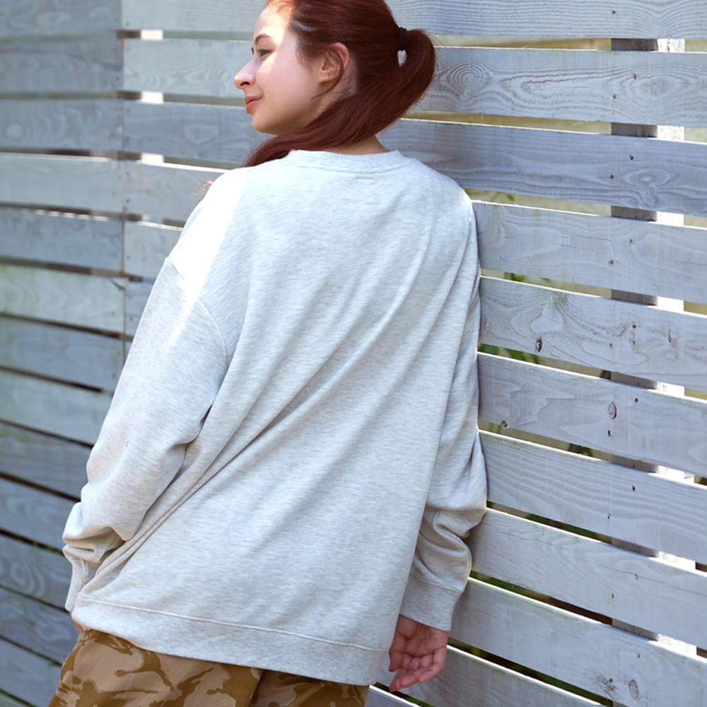 焚火クマ パウダー加工スウェット