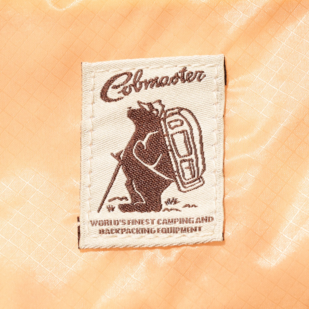 COB-CR SQUARE POUCH M