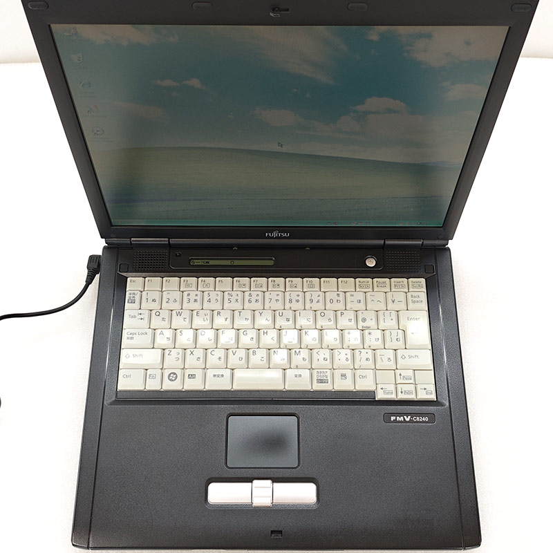懐かしのXP 中古パソコン 富士通 FMV-C8240 WindowsXPPro Celeron 430 メモリ 2GB 新品SSD 256GB 15型 CD-ROM 15インチ A4 本体 / 3ヶ月保証 中古ノートパソコン (7005a)