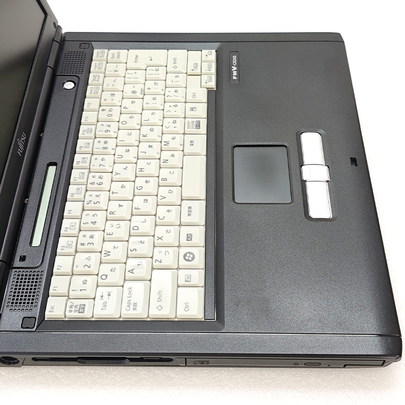 懐かしのXP 中古パソコン 富士通 FMV-C8240 WindowsXPPro Celeron 430 メモリ 2GB 新品SSD 256GB 15型 CD-ROM 15インチ A4 本体 / 3ヶ月保証 中古ノートパソコン (7005a)