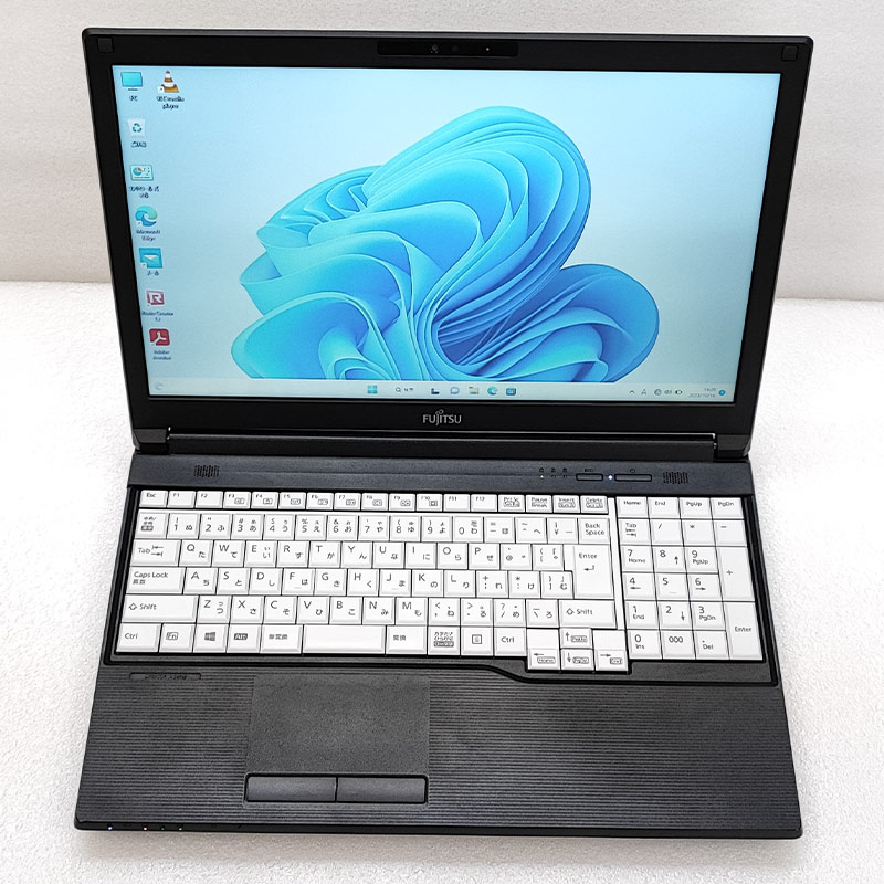中古ノートパソコン 富士通 LIFEBOOK A5510/FX Windows11 Pro Core i3