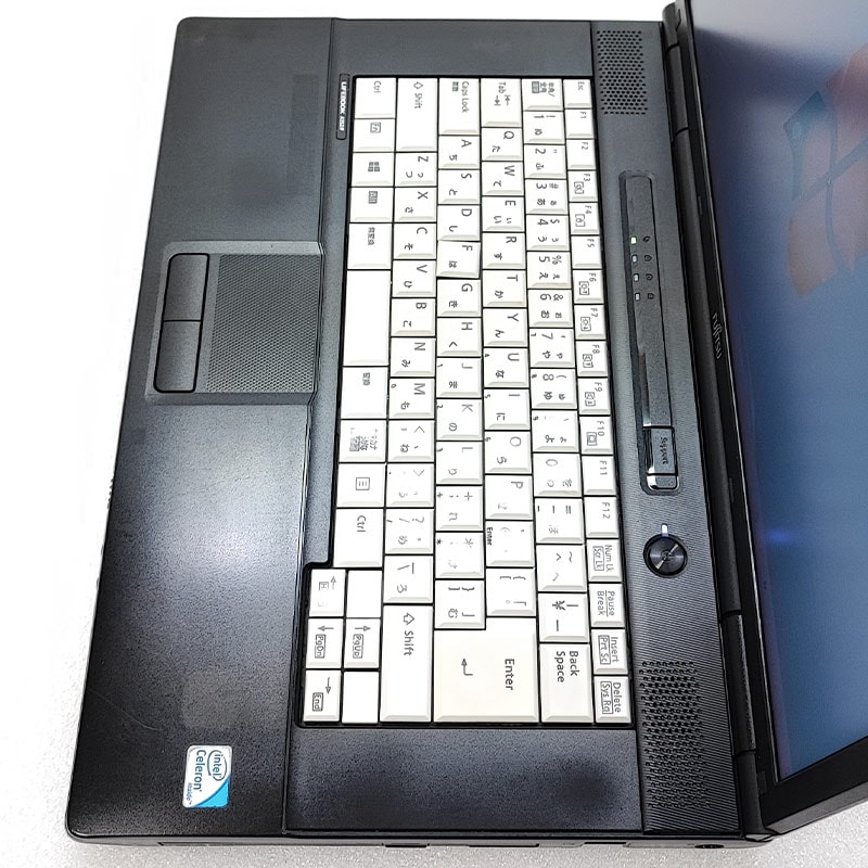 富士通 ノートPC Intel Celeron B830 富士通 LIFEBOOK A552/F/Celeron B830/1.8Ghz/2GB/320GB J5533
