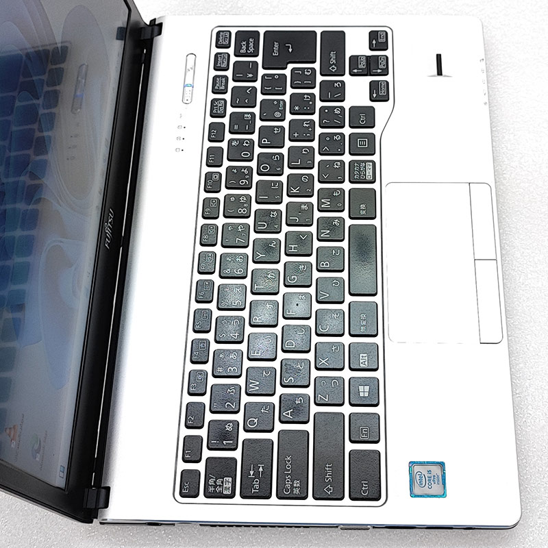 13.3液晶 I5 8GB SSD128GB DVD 富士通 S936/M 13.3液晶 I5 8GB SSD128GB DVD 富士通 S936/M