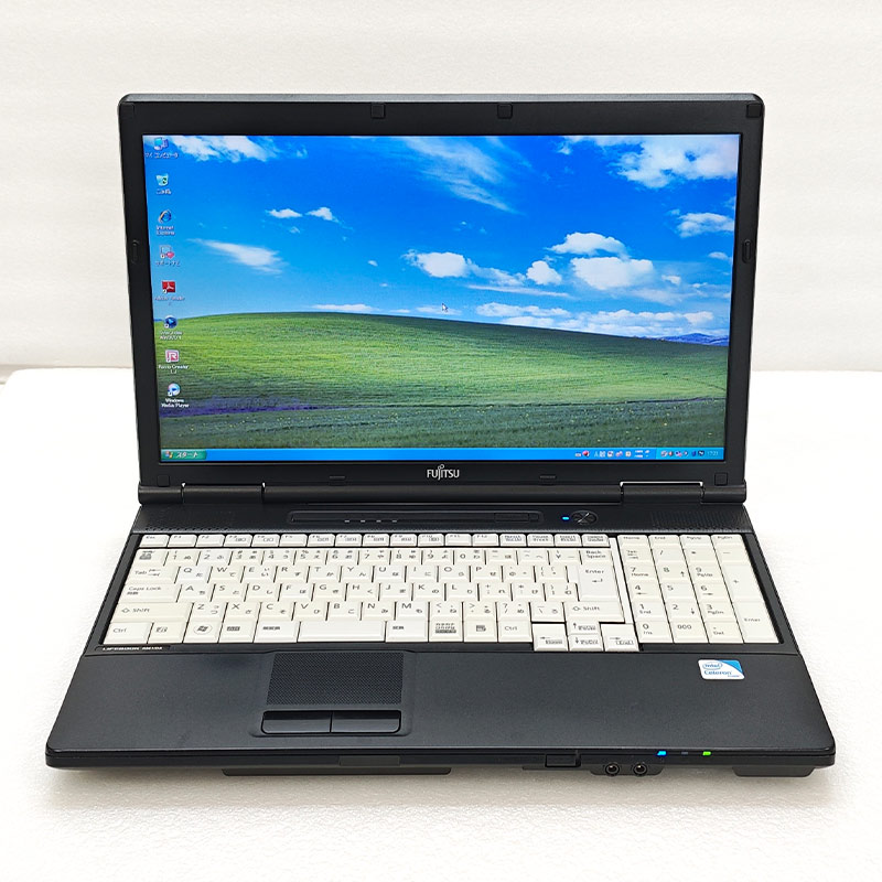 富士通 LIFEBOOK A561/D WindowsXP Laptop Fujitsu LIFEBOOK A561 D WindowsXP Corei3 2330M 4GB
