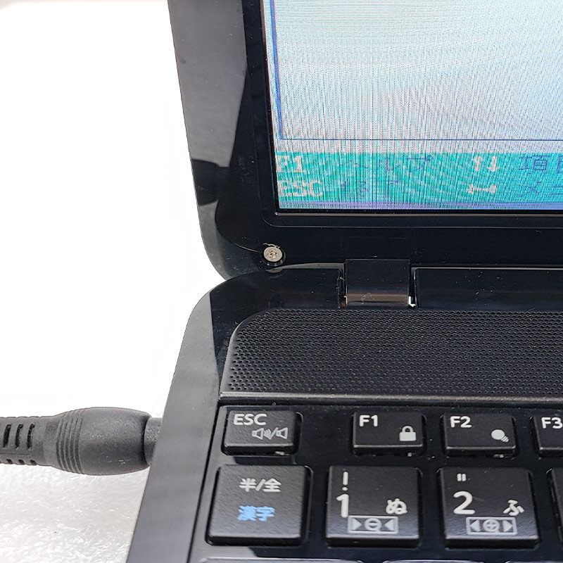 ジャンク品 東芝 dynabook T552/58GBJ ジャンクPC ジャンクパソコン 保証無し OS無し ACアダプタ付き