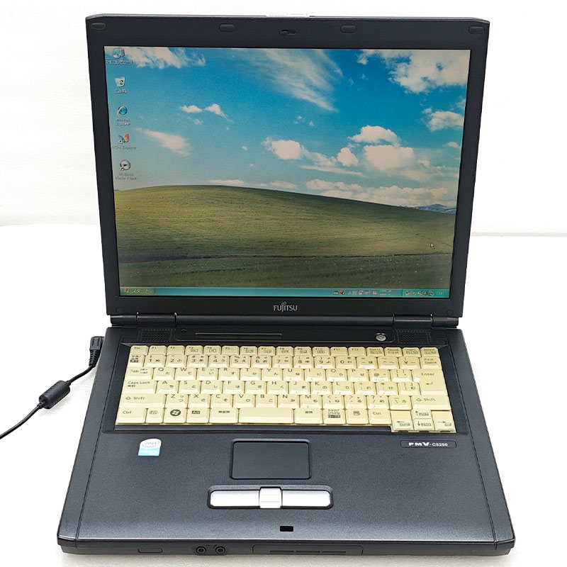 懐かしのWindows XP 中古パソコン 富士通 FMV-C8240 WindowsXPPro