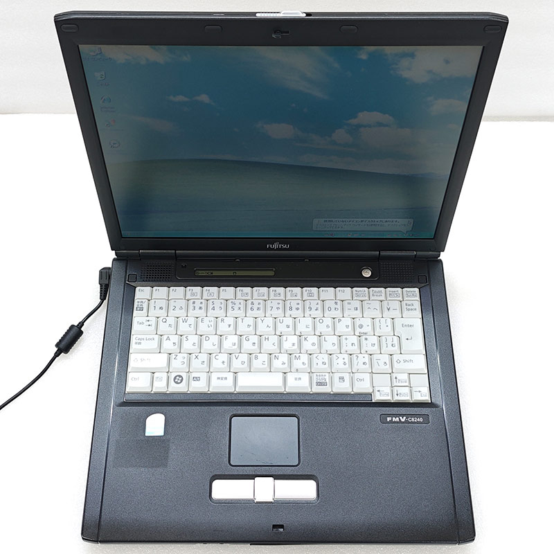 懐かしのWindows XP 中古パソコン 富士通 FMV-C8240 WindowsXPPro