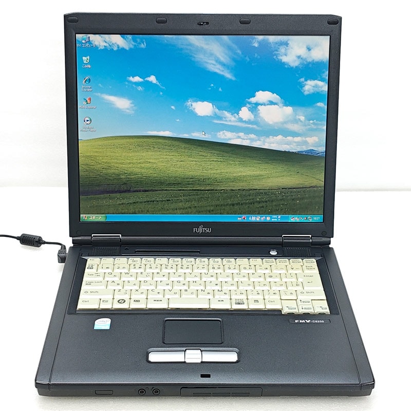 懐かしのWindows XP 中古パソコン 富士通 FMV-C8250 WindowsXPPro