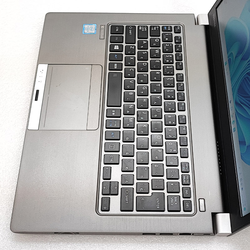 薄型 軽量 中古ノートパソコン Microsoft Office付き 東芝