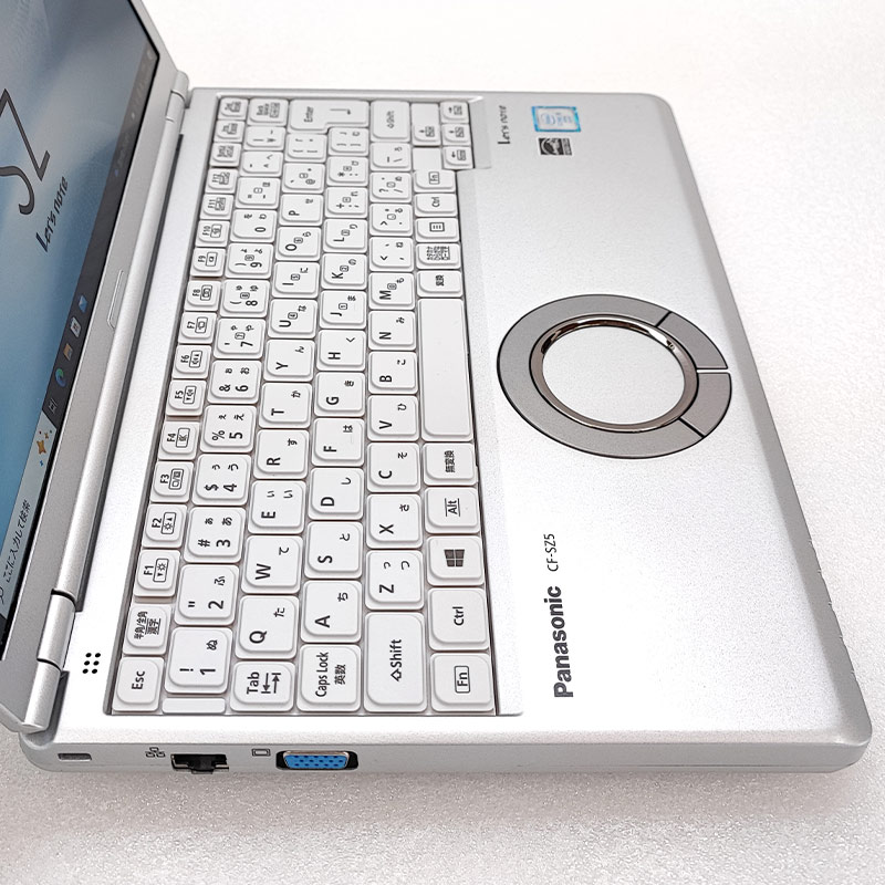 ノートPC Windows10 メモリ4GB SSD256GB AC付