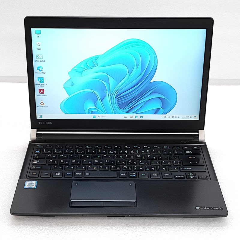 東芝 Dynabook R73/J・Core i3-7世代・4GB・256GB