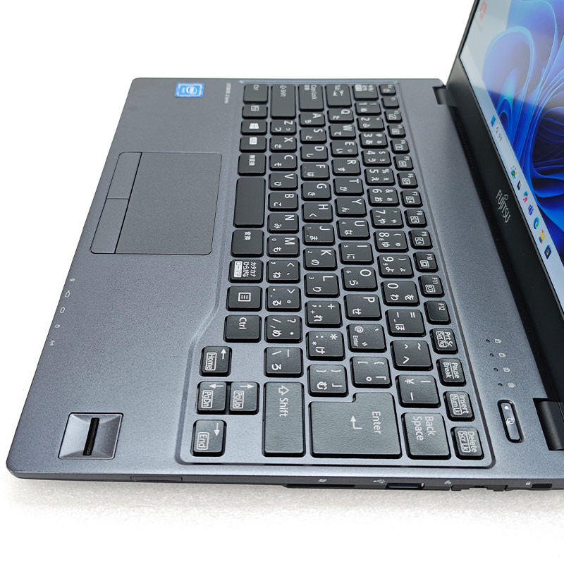 超軽量PC 中古パソコン 富士通 LIFEBOOK U938/T Windows11 Pro Celeron 3965U メモリ 8GB SSD 128GB 13.3型 無線LAN Wi-Fi 13インチ B5 本体 / 3ヶ月保証 中古ノートパソコン (7251a)