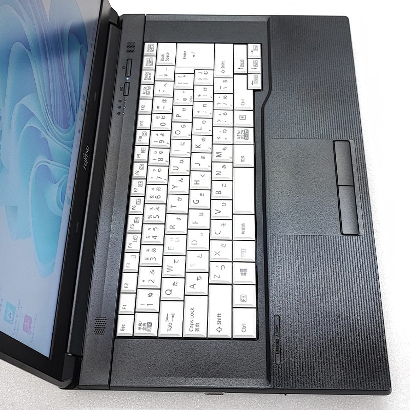 231　最新Windows11 Core i7 SSD512GBノートパソコン 231 最新Windows11 Core i7 SSD512GBノートパソコン