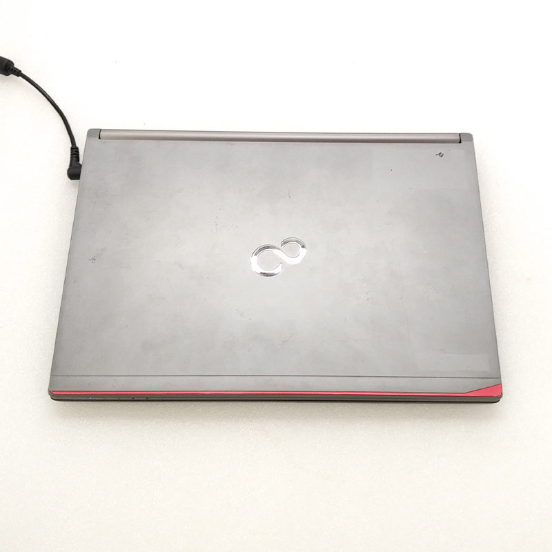 富士通 FUJITSU ノートパソコン 13.3型 Celeron 3965U ノートパソコン