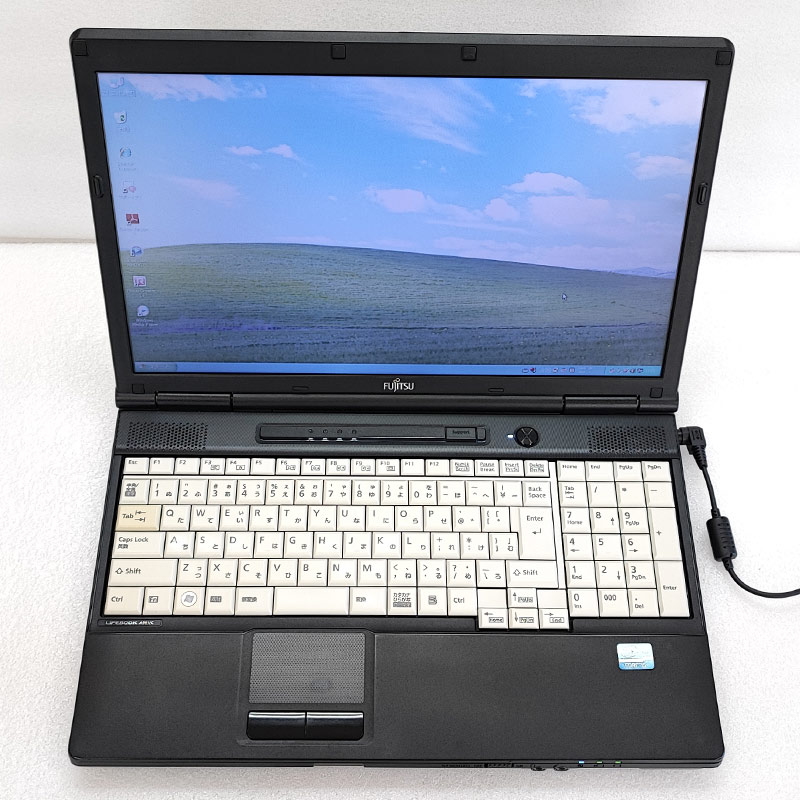 高性能XP 中古パソコン 富士通 LIFEBOOK A561/C WindowsXPPro Core i5 2520M メモリ 4GB 新品SSD 256GB 15.6型 DVDマルチ 15インチ A4 本体 / 3ヶ月保証 中古ノートパソコン (5866a)