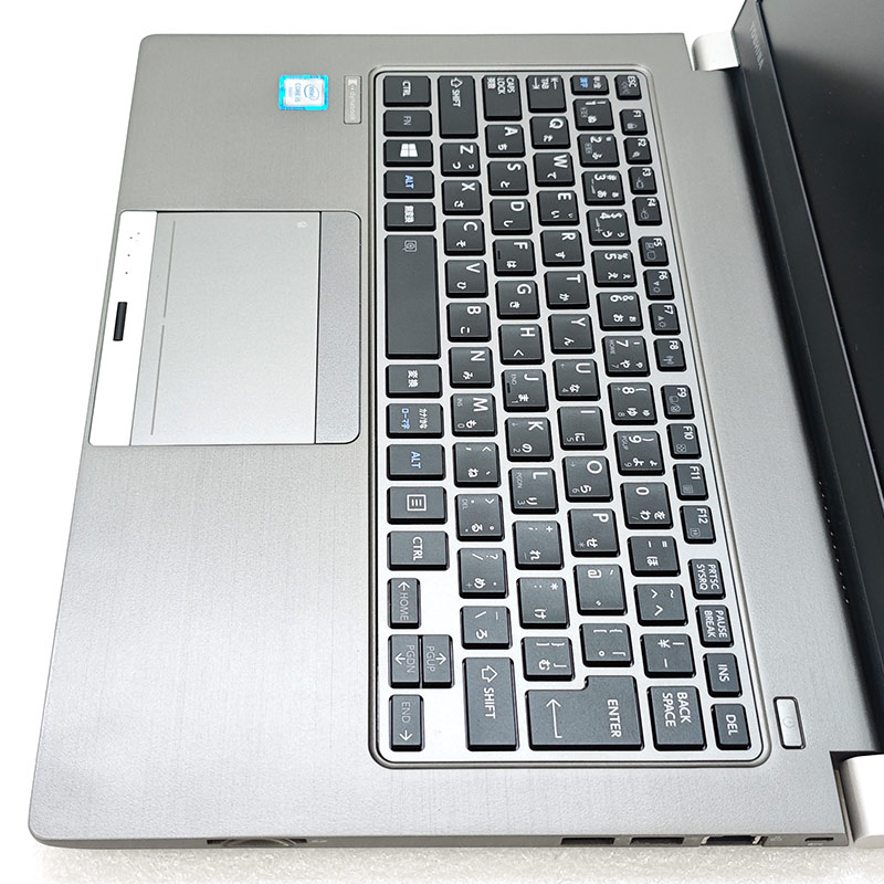 Win10 中古パソコン 東芝/Dynabook dynabook R63/D Windows10 Pro Core i5 6200U メモリ 8GB 新品SSD 256GB 13.3型 無線LAN Wi-Fi 13インチ B5 本体 / 3ヶ月保証 中古ノートパソコン (8367a)