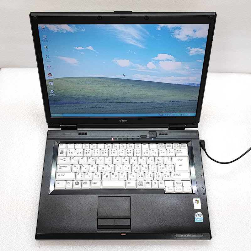 中古ノートパソコン 富士通 FMV-A6255 WindowsXP Celeron 530 メモリ 2GB HDD 80GB DVD-ROM 15.4型 15インチ A4 (4673a) 3ヵ月保証 / 中古パソコン