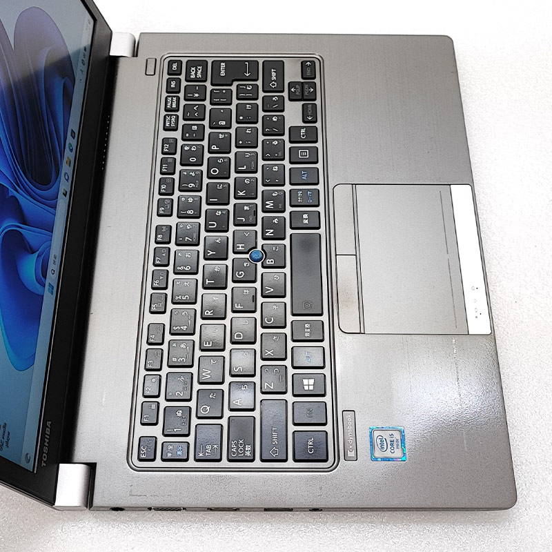 薄型 軽量 中古ノートパソコン Microsoft Office付き 東芝 dynabook 