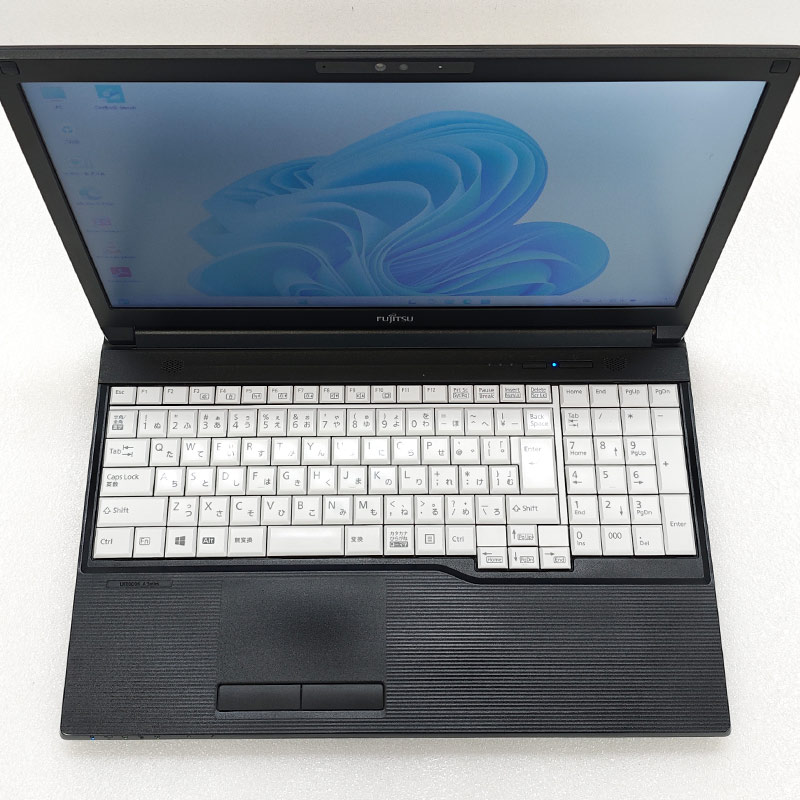 第10世代i3 中古パソコン 富士通 LIFEBOOK A5510/FX Windows11 Pro