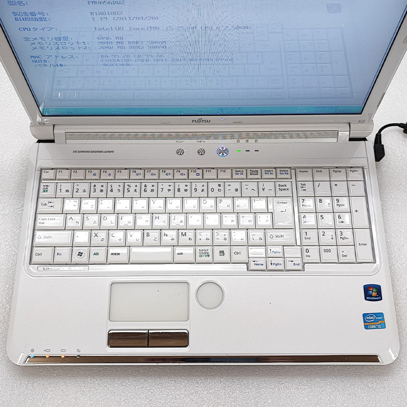 ジャンク品 富士通 LIFEBOOK AH56/D FMVA56DWZ ジャンクPC ジャンクパソコン 保証無し OS無し ACアダプタ付き