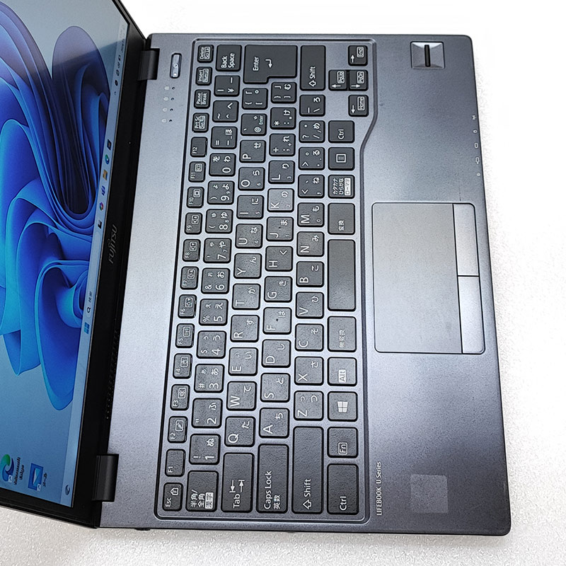 231　最新Windows11 Core i7 SSD512GBノートパソコン 231 最新Windows11 Core i7 SSD512GBノートパソコン