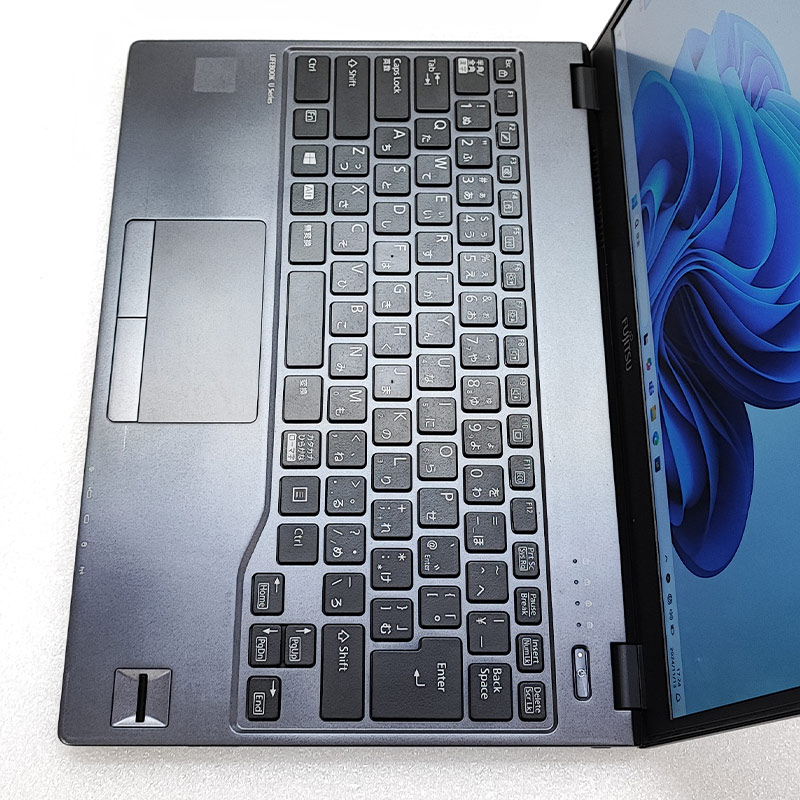 Fujitsu u937/s Windows11メモリー8GB SSD128GB
