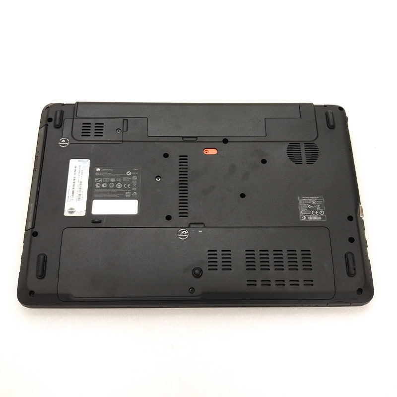 ノートPC NV57H Gateway webカメラ内蔵 ノートPC 中古美品 NV57H-F84D/K 4GB 500G RW 無線の通販 by