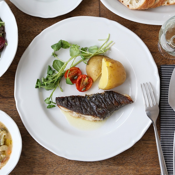 サタルニア プラガ ディナープレート 26cm Saturnia Praga | メーカー