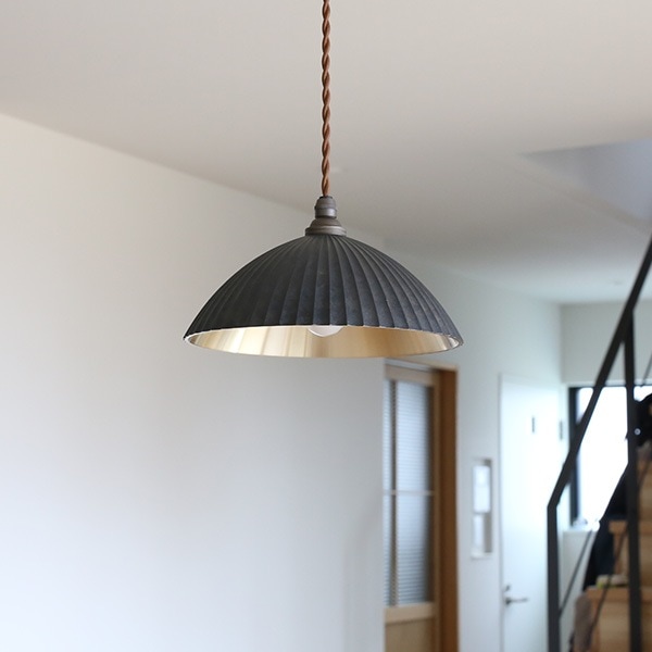 FUTAGAMI ペンダントランプ 黒ムラ フラット