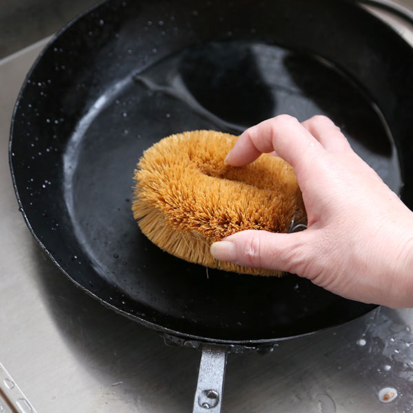 亀の子束子西尾商店 亀の子束子 ホワイト 1号