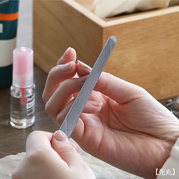 YOSHIDA YASURI 爪ヤスリ マットブラック 先尖り/先丸 化粧箱入り 吉田