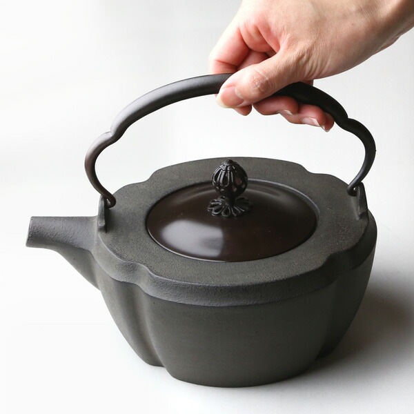 鉄瓶 鋳心ノ工房 四方木瓜