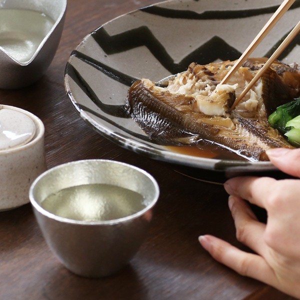 能作 ペアセット ぐい呑み 大（錫・金箔） | メーカー別,な行,能作