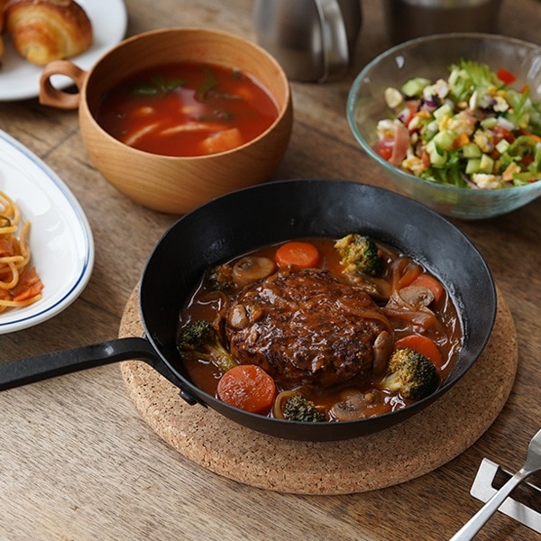 鉄鍛冶手打ちフライパン ちょっと深めの鉄フライパン〔22cm〕 | 野鍛冶やまご