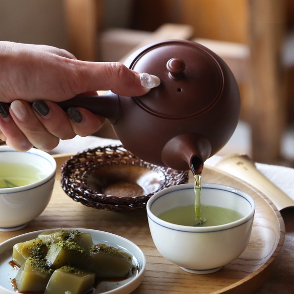 東屋 丸急須 横手 朱泥 （左利き用） | メーカー別,あ行,東屋