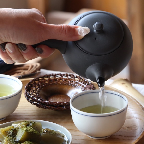 緑泥万古焼き　手造り急須と　お揃いの湯冷まし　2点セット 緑泥万古焼き 手造り急須と お揃いの湯冷まし 2点セット そそが