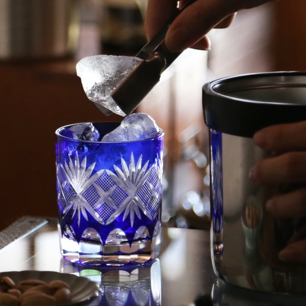 色被せ硝子　ルリ切子　5枚　深 色被せ硝子ルリ切子5枚深