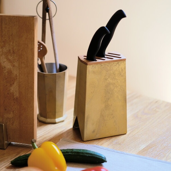 FUTAGAMI 包丁立て フタガミ FUTAGAMI：包丁立て