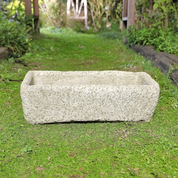 Alpine PlanterSPARTA STATUES