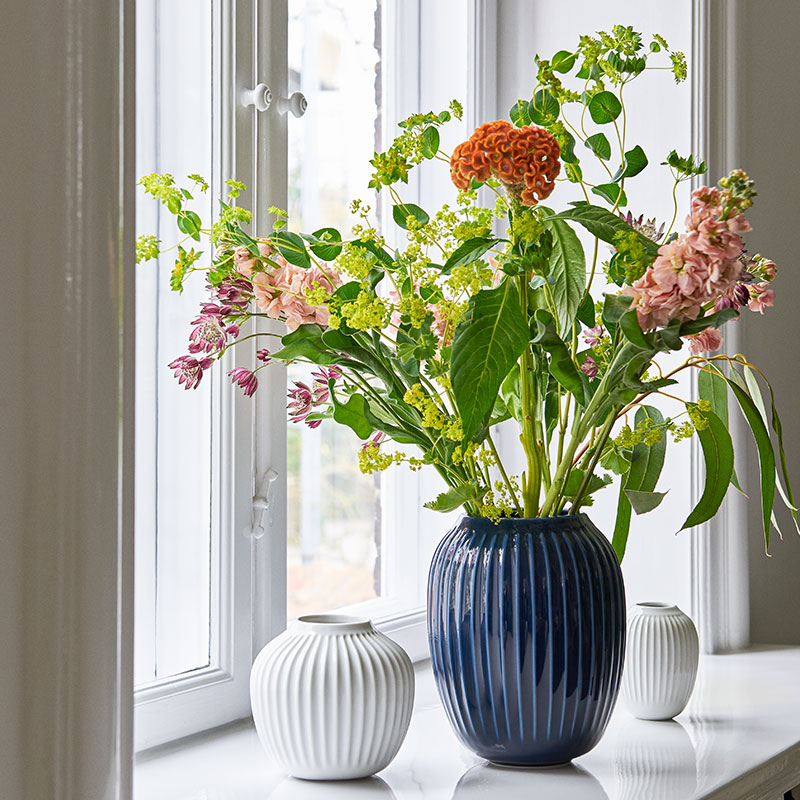 KAHLER �����顼 Hammershoi �١��� H21cm  ���� �̲� �ե��١��� ƫ�� ������� ����ƥꥢ ���� �ϥ�ޡ����ۥ�